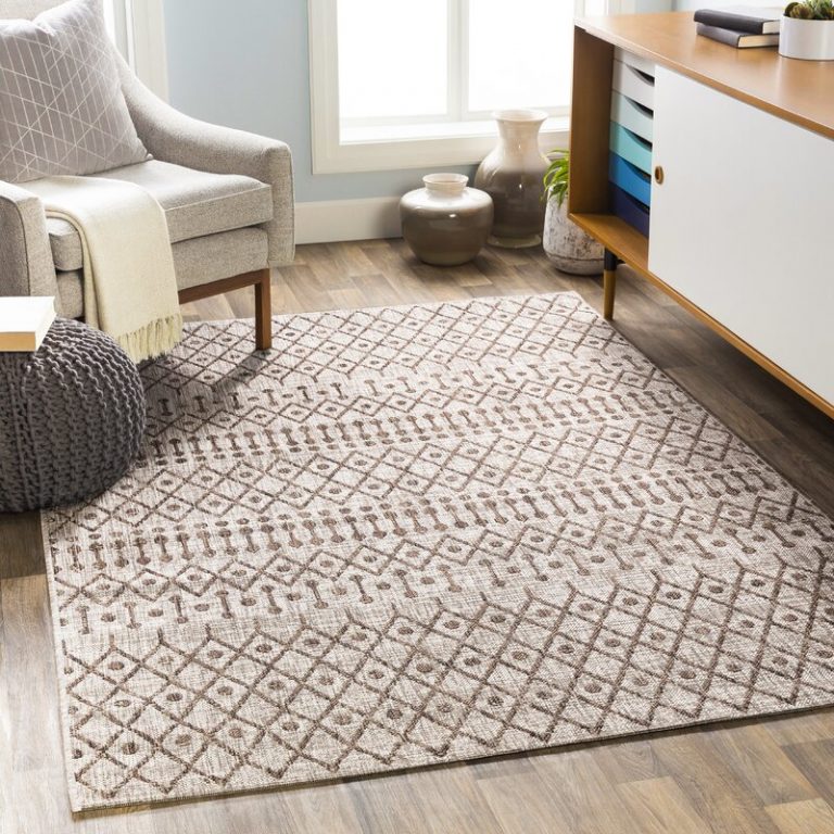 10 Modern Neutral Outdoor Rugs For Decks & Patios Chic Home Life